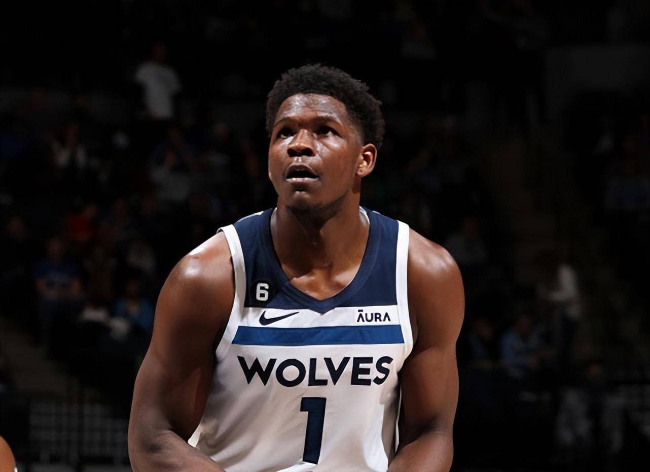 也暗示了在 也暗示了在