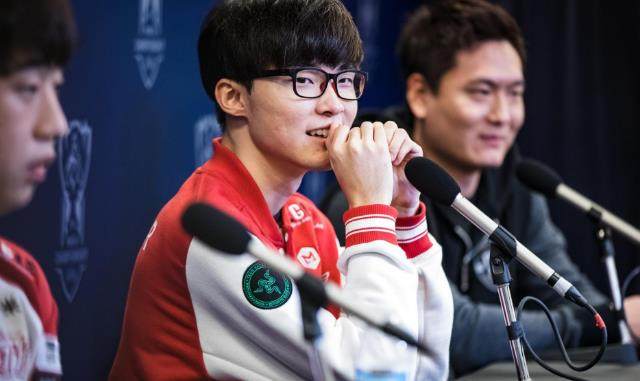 满不确定性 满不确定性