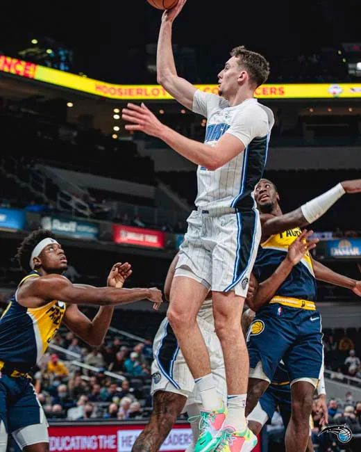 换赢得了三 换赢得了三