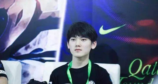 腹护球 腹护球